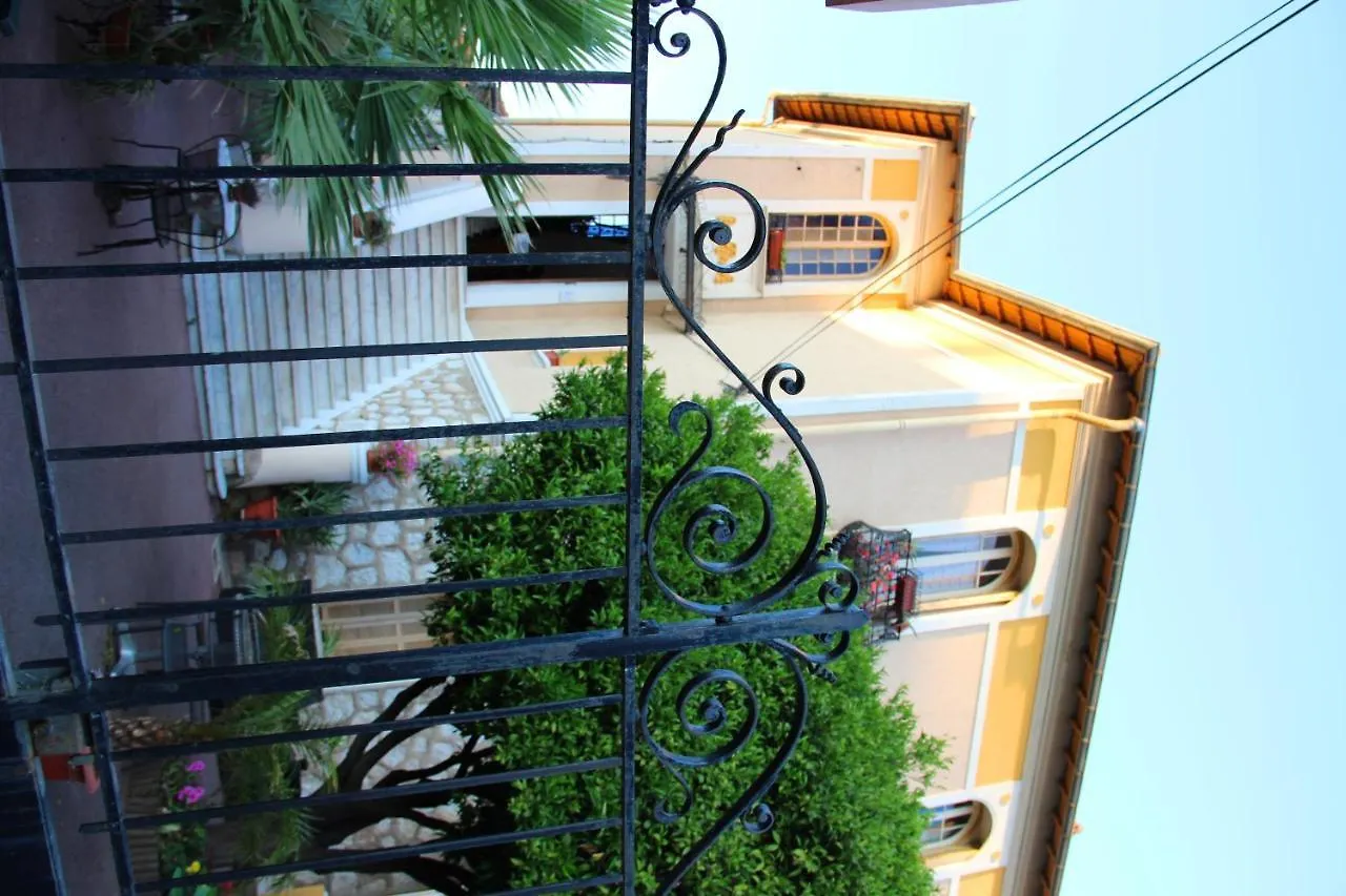Couette-café Villa Mon Rêve Apartements Nice