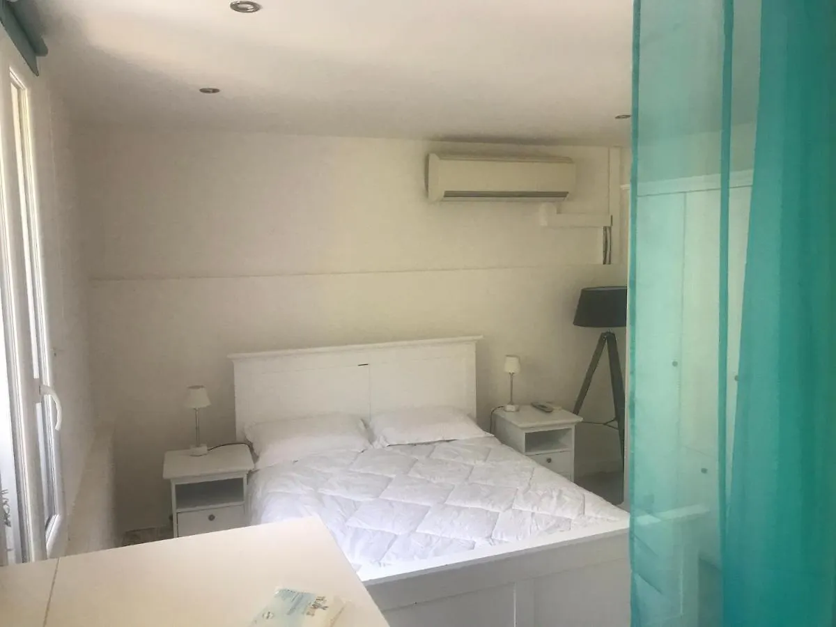 Villa Mon Reve Apartements Nice 3*,