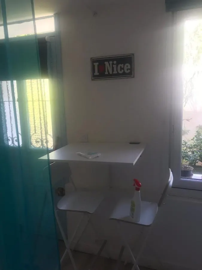 Villa Mon Reve Apartements ニース 3*,  フランス