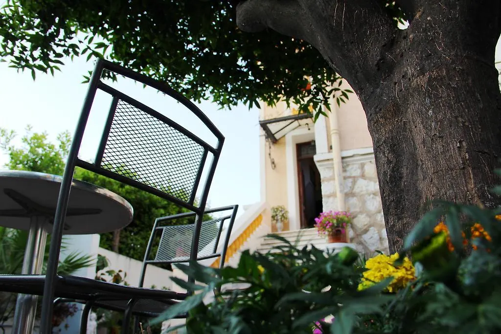 *** ベッド・アンド・ブレックファスト Villa Mon Reve Apartements ニース フランス